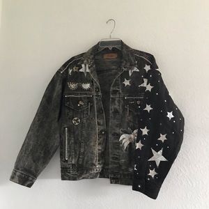 Levi’s black retro jean jacket 〰️